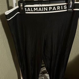 90 percent polyamide 10 percent elasthanne Balmain Paris Leggings size 40